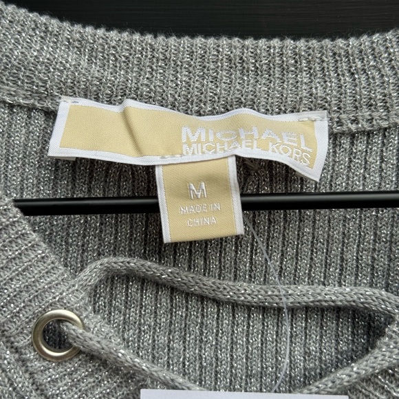 MICHAEL Michael Kors Silver Lace-Up Long Sleeve Top - Picture 4 of 6